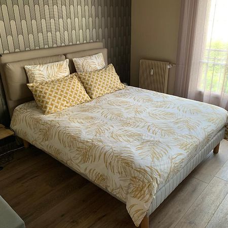 Apartament Au Coeur De Lisieux 83 M2 Et Vue Sur La Basilique Zewnętrze zdjęcie