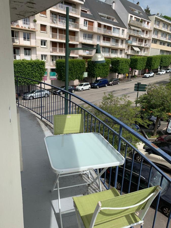 Apartament Au Coeur De Lisieux 83 M2 Et Vue Sur La Basilique Zewnętrze zdjęcie