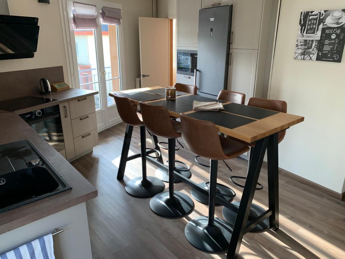 Apartament Au Coeur De Lisieux 83 M2 Et Vue Sur La Basilique Zewnętrze zdjęcie